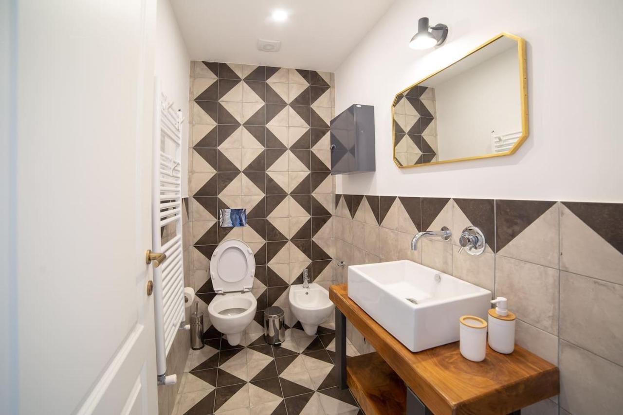 Galluppi Design Apartment By HouseinNapoli Eksteriør billede
